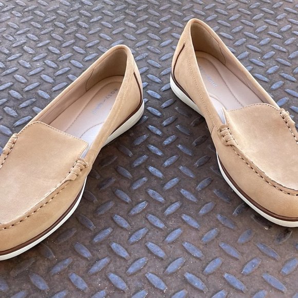 Easy Spirit Women Shown Tan Leather Upper Flat Loafer Slip On Size 6.5M - Picture 3 of 10